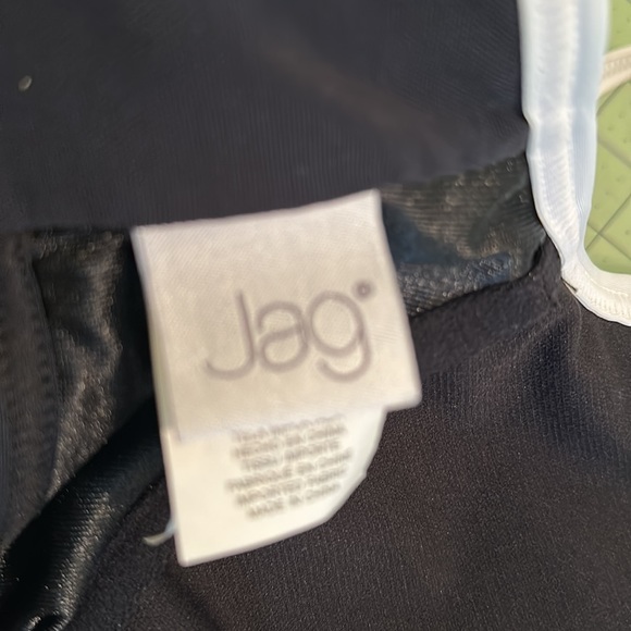 Black bikini top - Picture 3 of 6